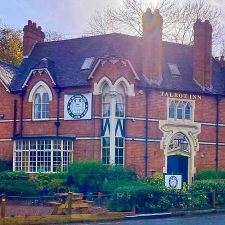 The Old Hunting Lodge At The Talbot Inn Tenbury Bagian luar foto